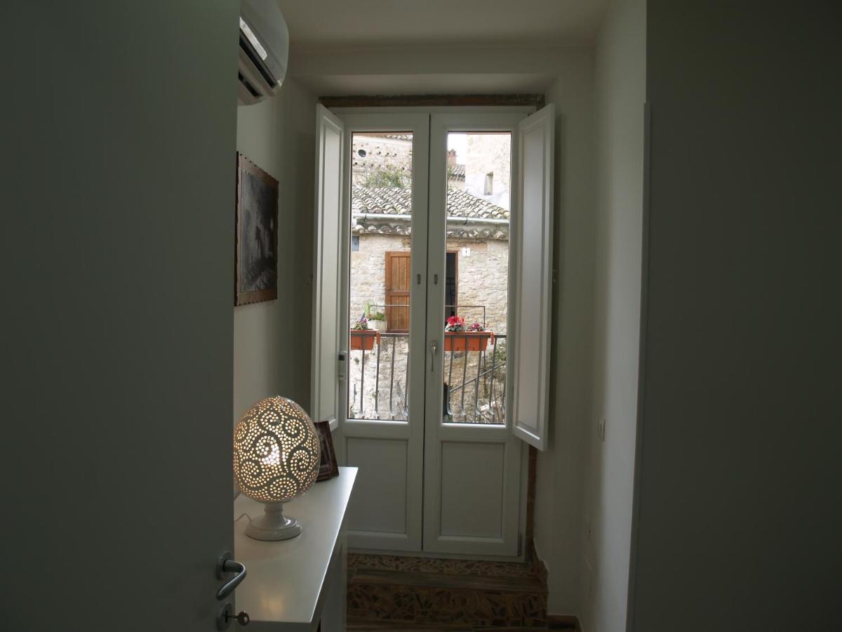 Dimora Forgione B&B - Pietrelcina Extérieur photo