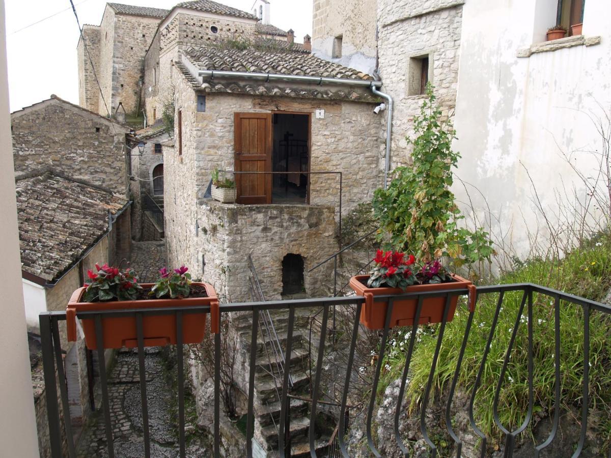 Dimora Forgione B&B - Pietrelcina Extérieur photo