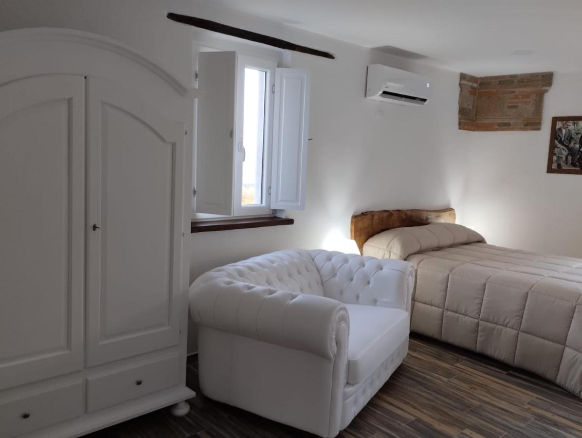 Dimora Forgione B&B - Pietrelcina Extérieur photo