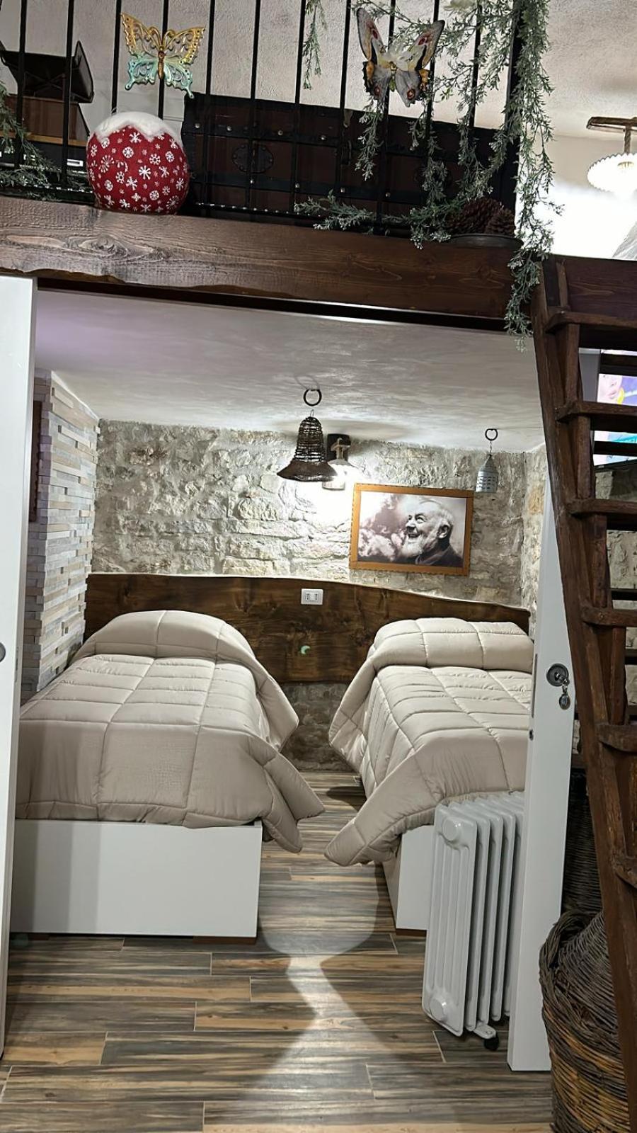 Dimora Forgione B&B - Pietrelcina Extérieur photo