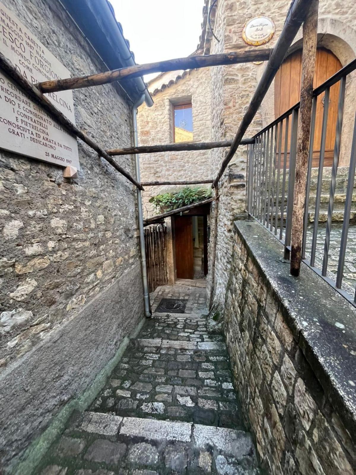 Dimora Forgione B&B - Pietrelcina Extérieur photo