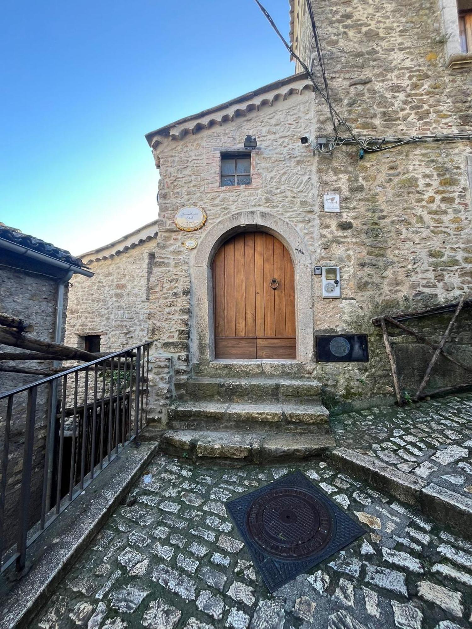 Dimora Forgione B&B - Pietrelcina Extérieur photo